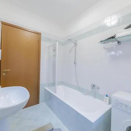 Riva Del Sole * Stresa