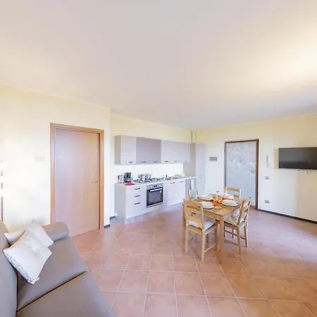 Riva Del Sole 斯特雷萨