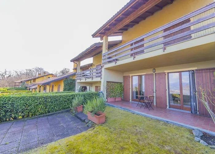 Riva Del Sole * 斯特雷萨